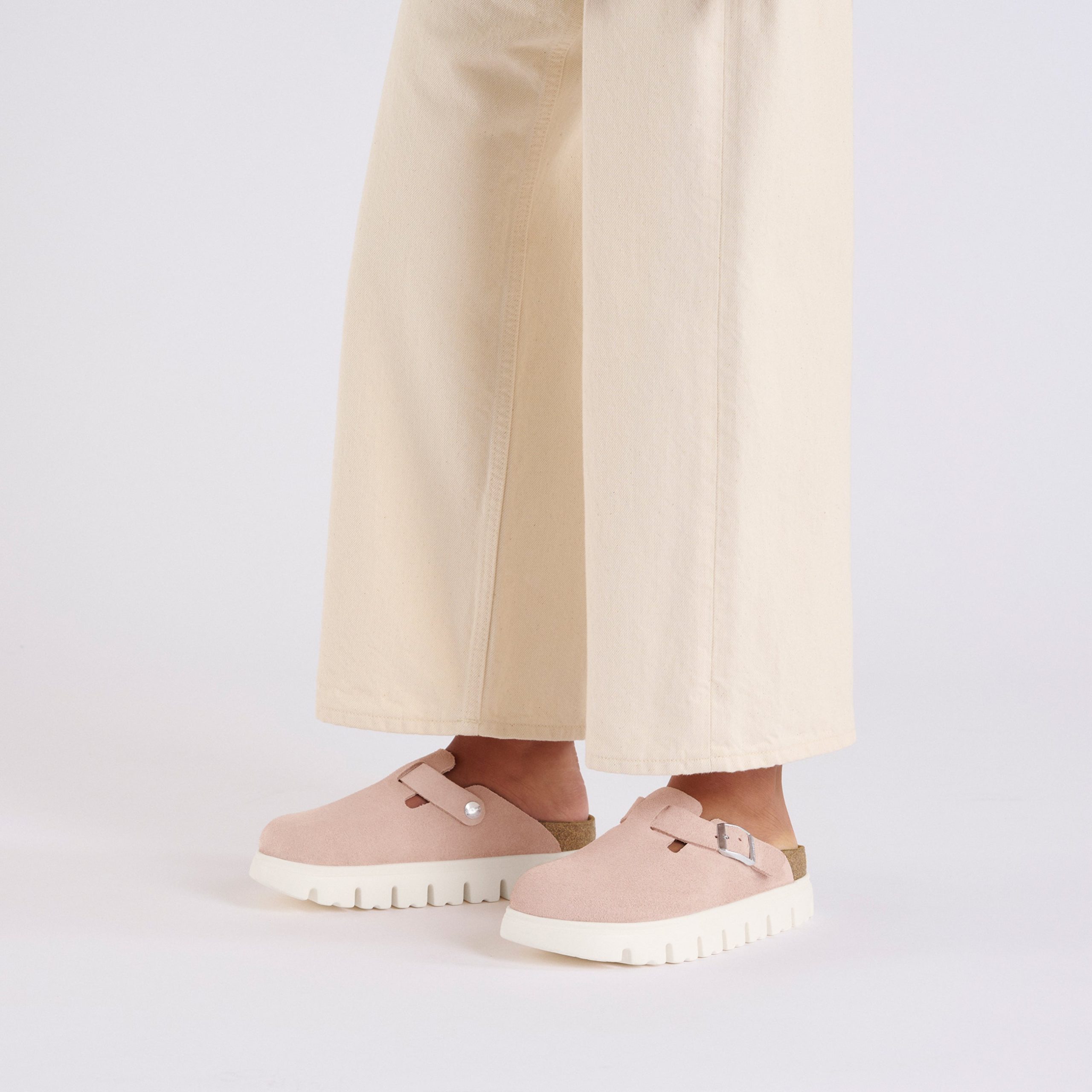 Boston Chunky Light Rose Suede Leather - Image 4