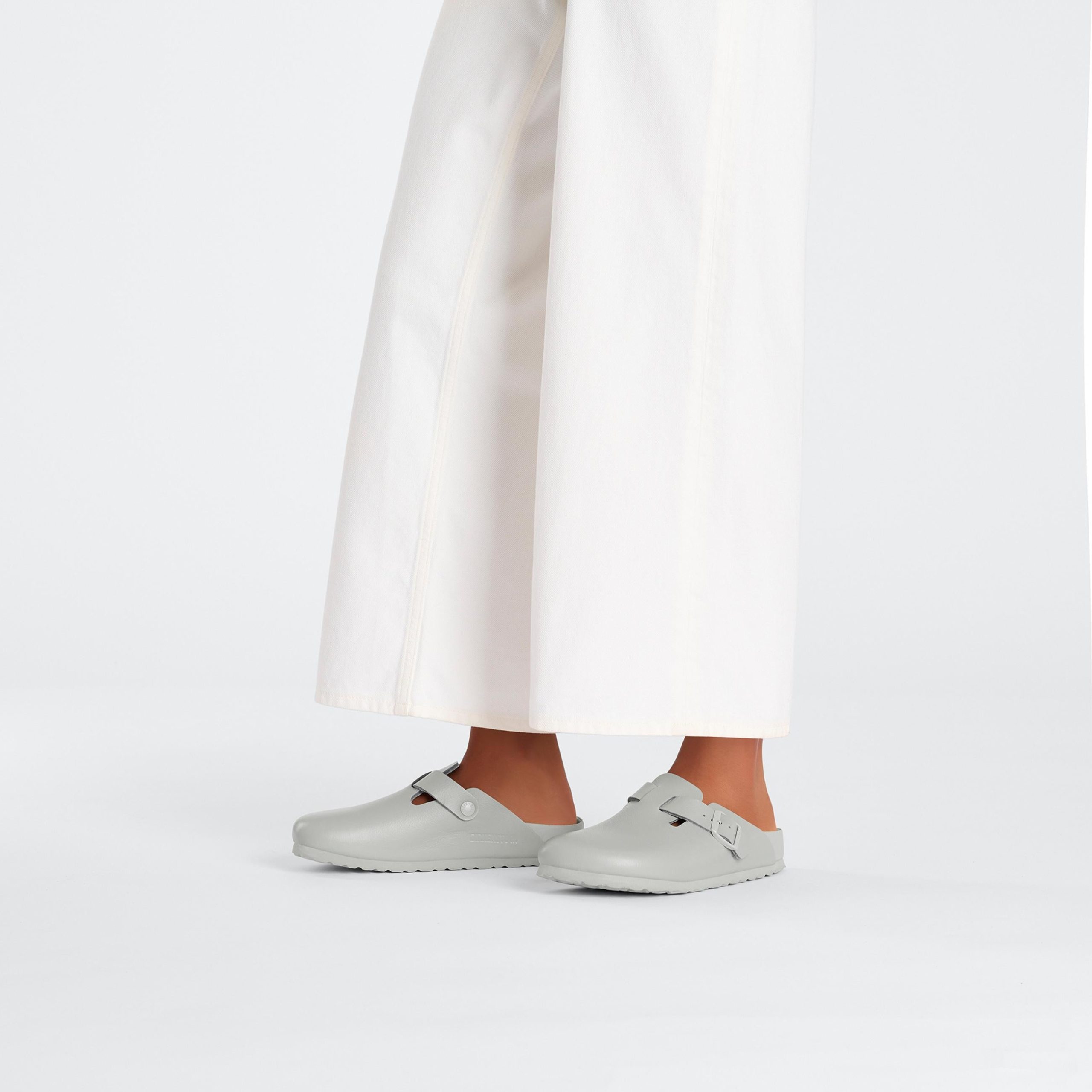 Boston Exquisite Mineral Grey Natural Leather - Image 4